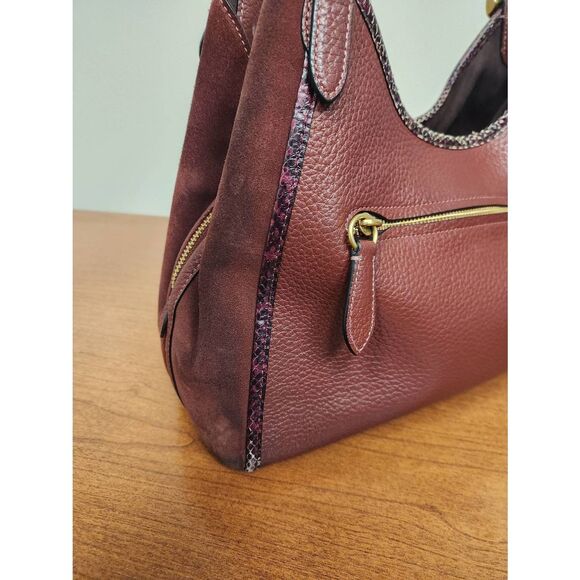 Coach Kristy Burgundy Shoulder Bag With Exotic Embossed Snake Trim. See pictures - Picture 6 of 16